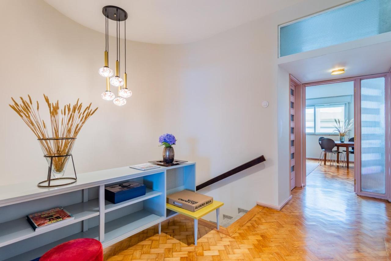 Amazing Duplex - Mid Century Experience & Parking Apartment Porto Ngoại thất bức ảnh