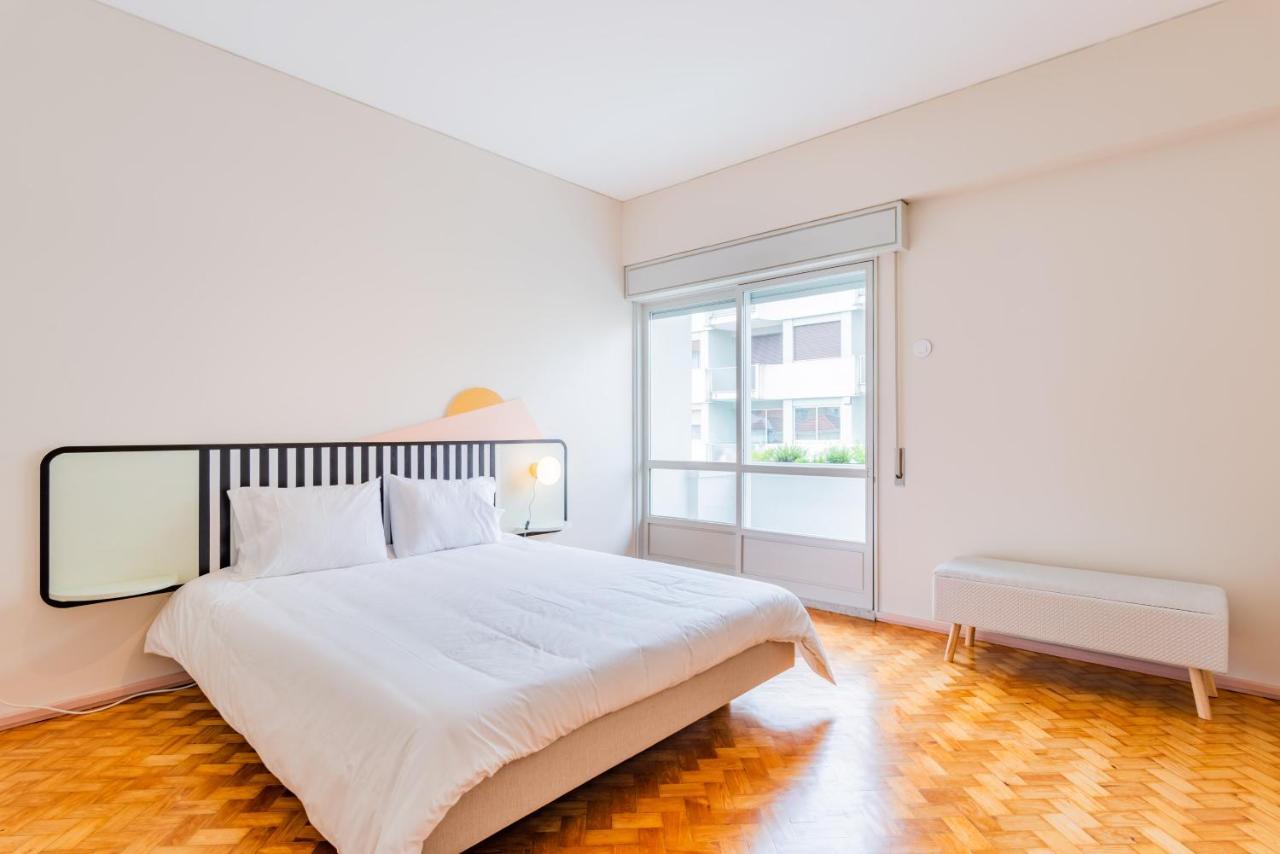 Amazing Duplex - Mid Century Experience & Parking Apartment Porto Ngoại thất bức ảnh